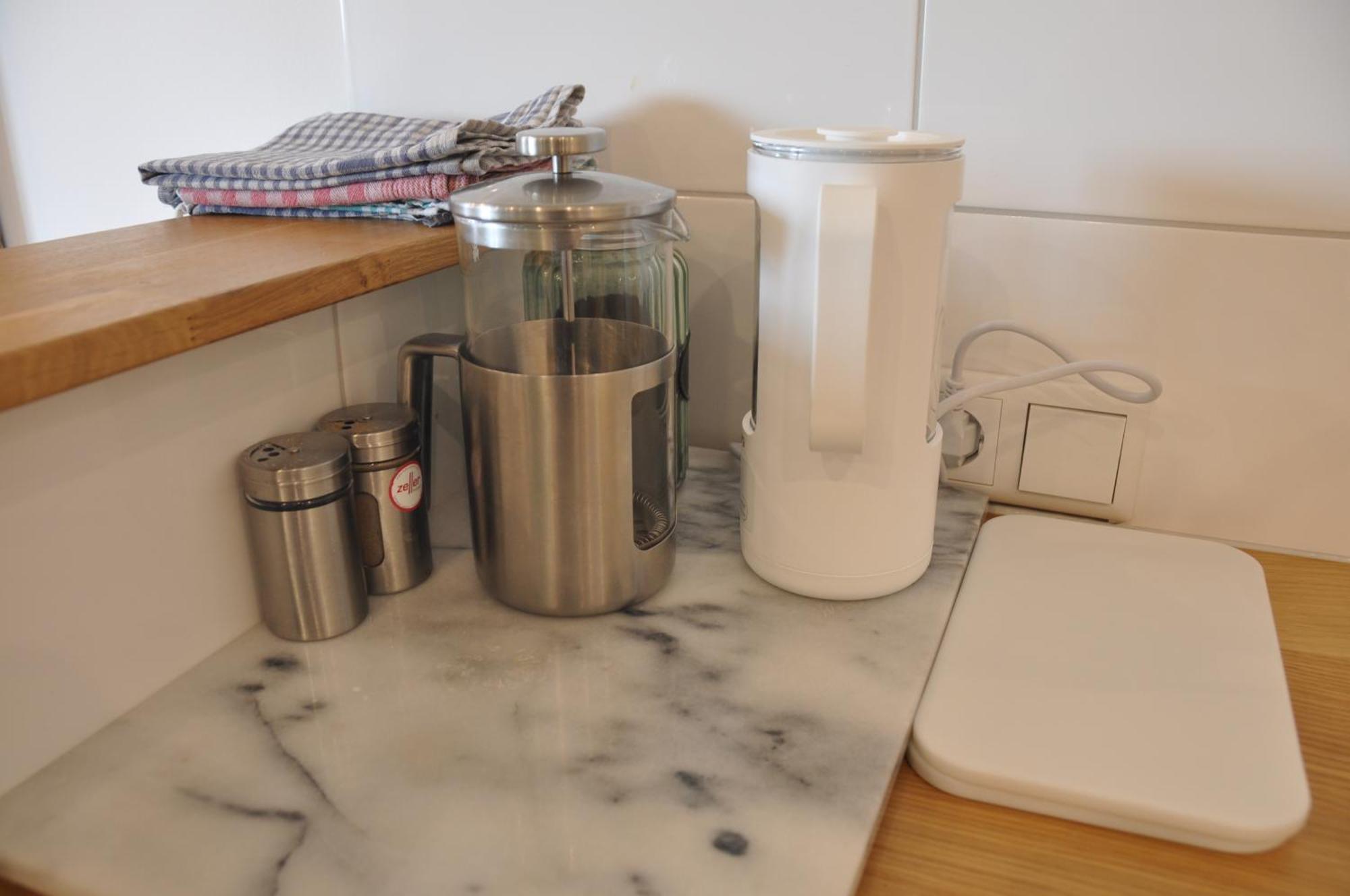 2-Zimmer Wohnung Mit Terrasse, Fernblick, Natur, Ruhig - Marburg Bagian luar foto