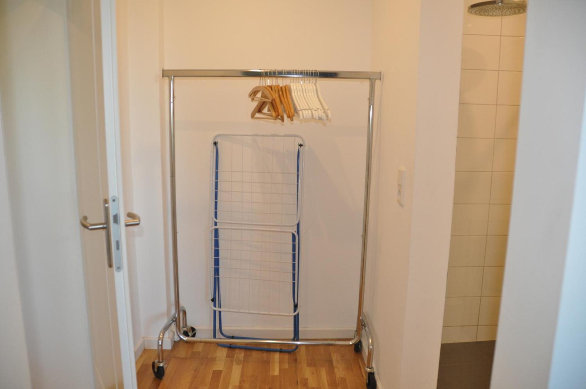 2-Zimmer Wohnung Mit Terrasse, Fernblick, Natur, Ruhig - Marburg Bagian luar foto