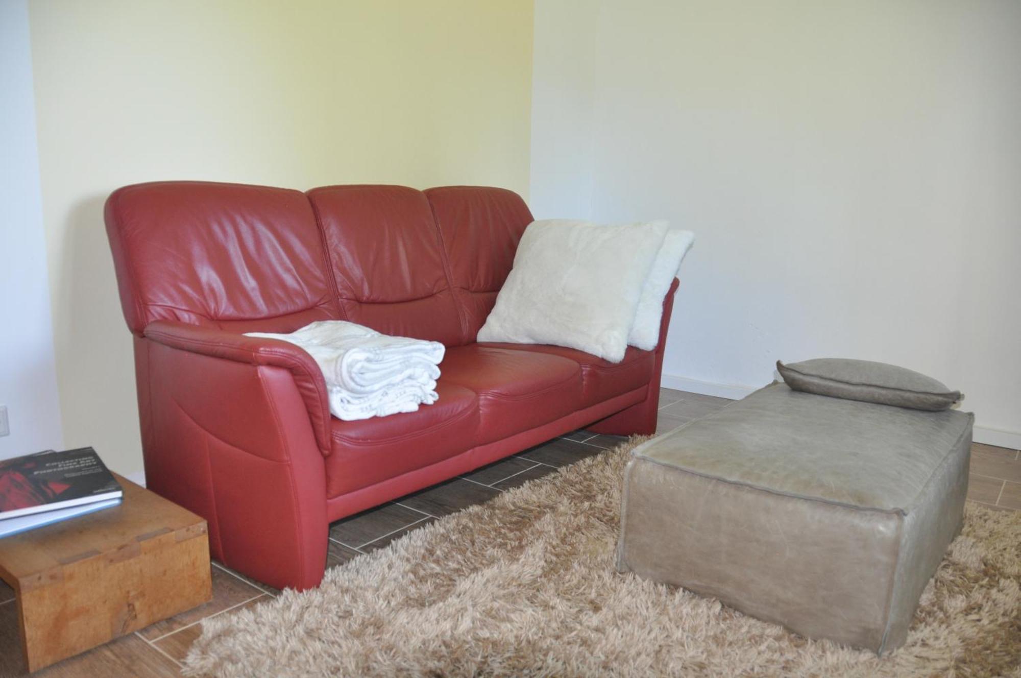 2-Zimmer Wohnung Mit Terrasse, Fernblick, Natur, Ruhig - Marburg Bagian luar foto